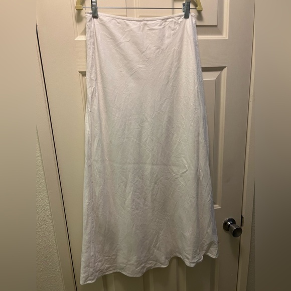 Reformation Layla Linen Skirt - Picture 2 of 5